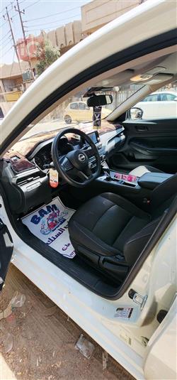 نيسان ألتيما